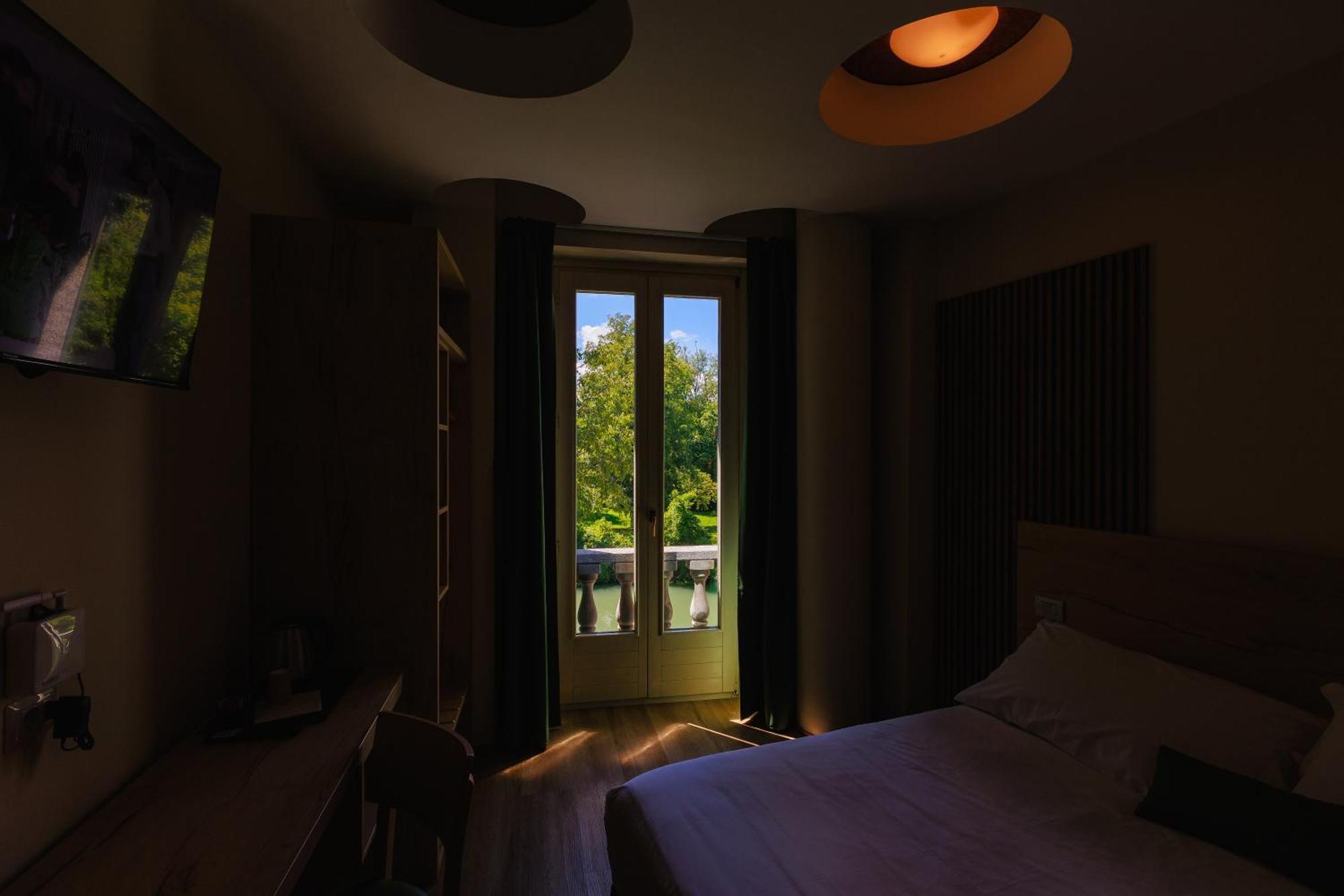 Botanique Hotel Vergani Fara Gera dʼAdda Buitenkant foto