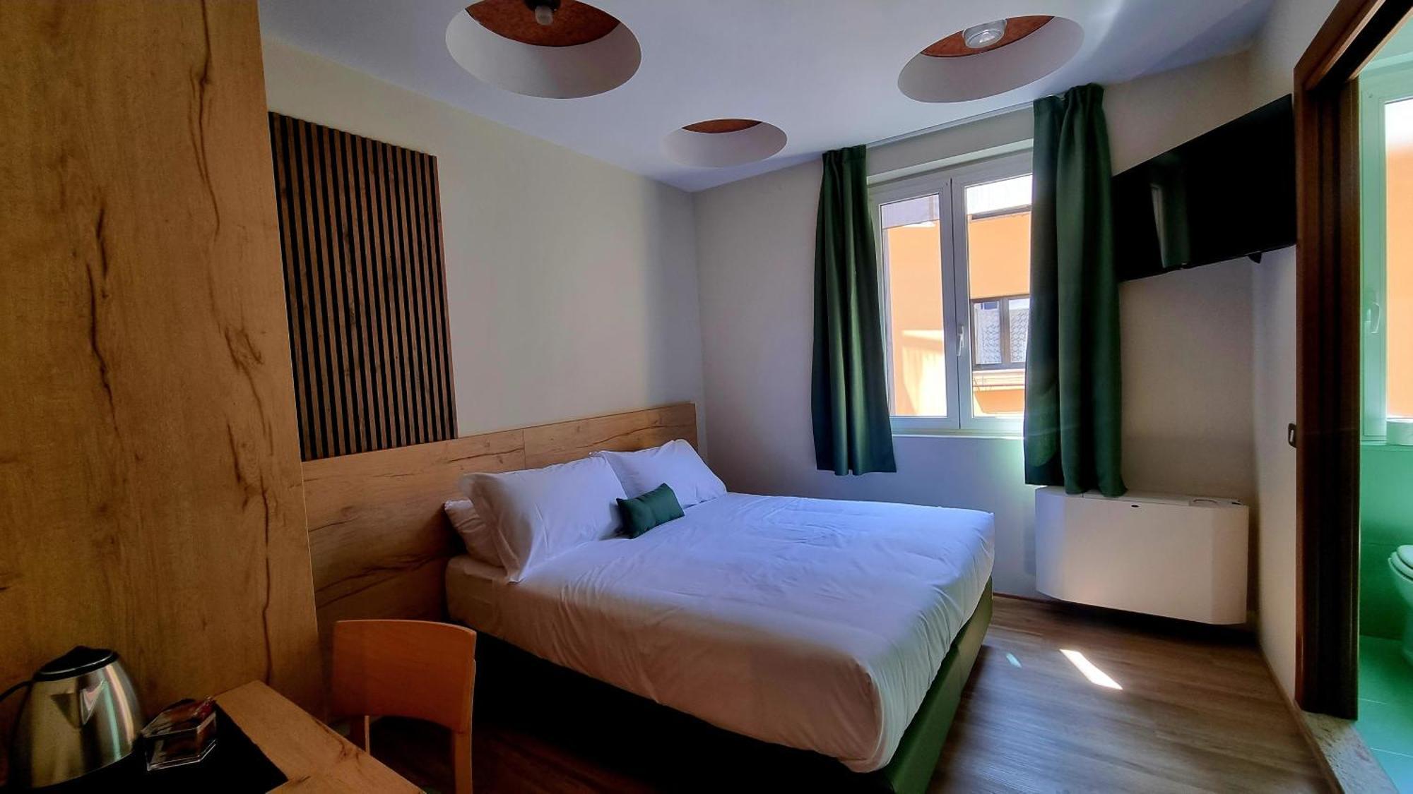 Botanique Hotel Vergani Fara Gera dʼAdda Buitenkant foto